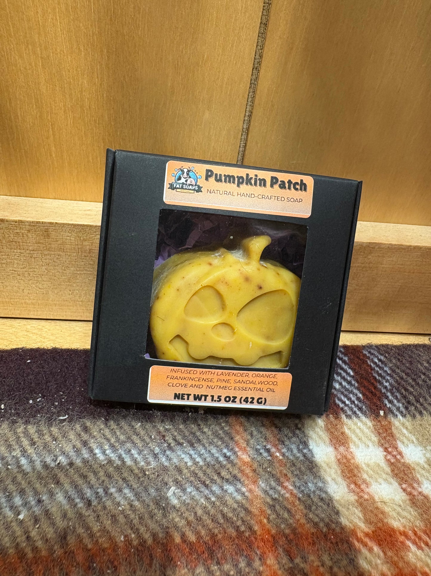 Halloween Pumpkin Patch Beef Tallow Hand Soap β Jack-Oβ-Lantern (Looking Left)