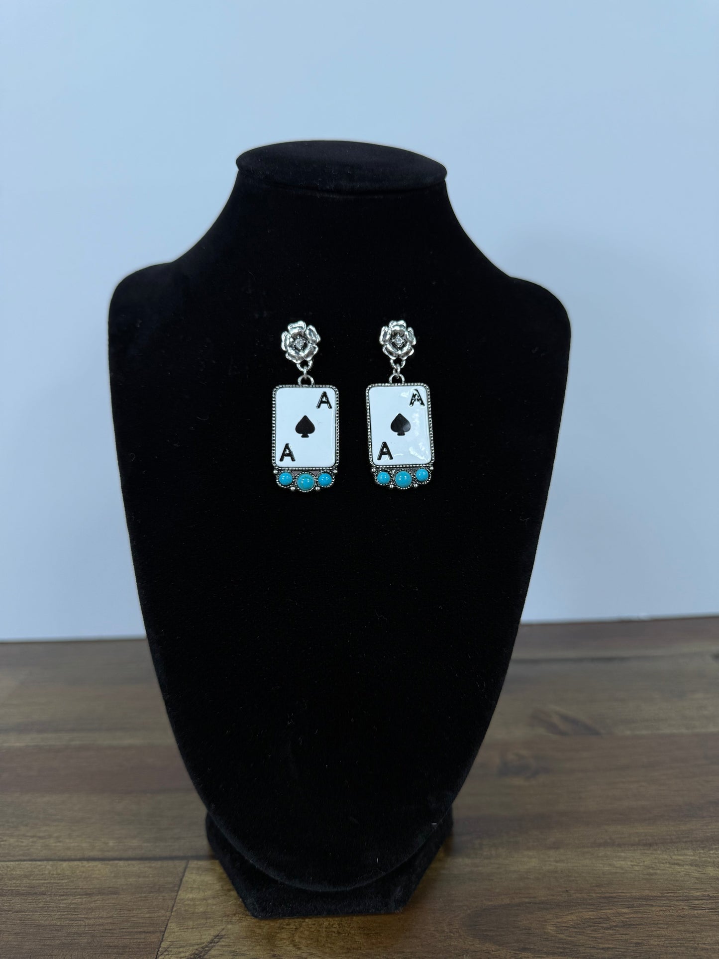 Ace Earrings (FINAL SALE)